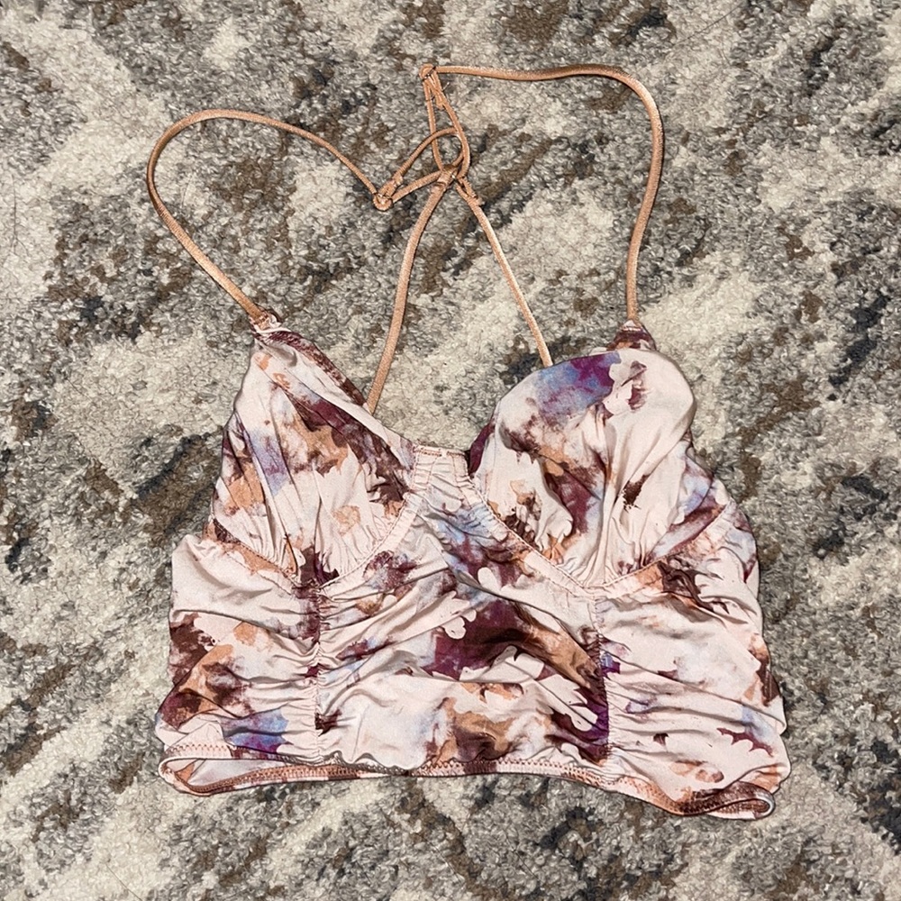 URBAN OUTFITTERS TANK TOP